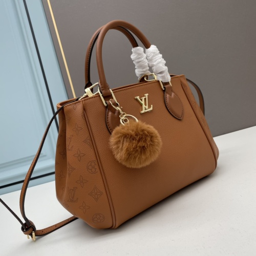 Cheap Louis Vuitton AAA Quality Handbags For Women #1148902 Replica Wholesale [$98.00 USD] [ITEM#1148902] on Replica Louis Vuitton AAA Quality Handbags