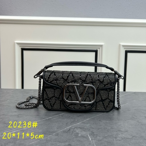 Cheap Valentino AAA Quality Messenger Bags For Women #1149084 Replica Wholesale [$118.00 USD] [ITEM#1149084] on Replica Valentino AAA Quality Messenger Bags