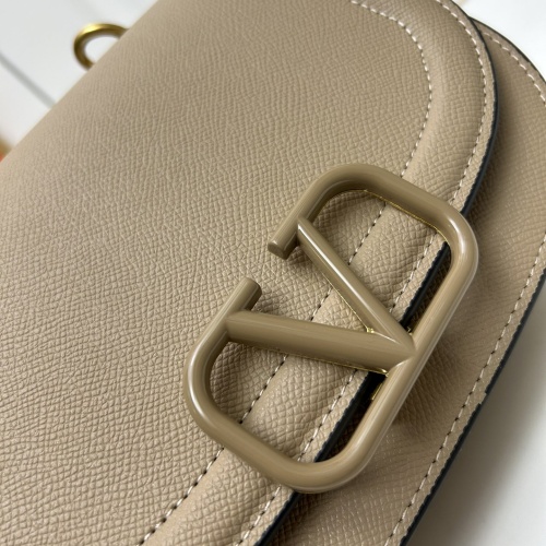 Cheap Valentino AAA Quality Messenger Bags For Women #1149297 Replica Wholesale [$102.00 USD] [ITEM#1149297] on Replica Valentino AAA Quality Messenger Bags