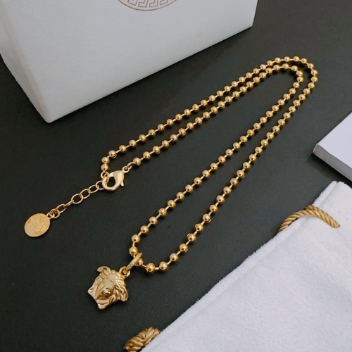 Cheap Versace Necklaces #1152980 Replica Wholesale [$40.00 USD] [ITEM#1152980] on Replica Versace Necklaces