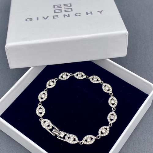 Cheap Givenchy Bracelets #1153213 Replica Wholesale [$42.00 USD] [ITEM#1153213] on Replica Givenchy Bracelets