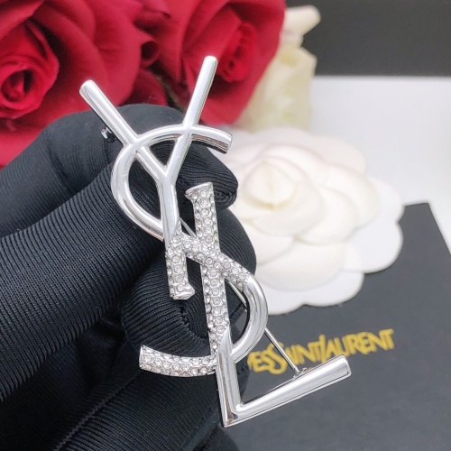 Cheap Yves Saint Laurent Brooches For Women #1153280 Replica Wholesale [$29.00 USD] [ITEM#1153280] on Replica Yves Saint Laurent Brooches