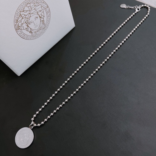 Cheap Versace Necklaces #1153339 Replica Wholesale [$42.00 USD] [ITEM#1153339] on Replica Versace Necklaces