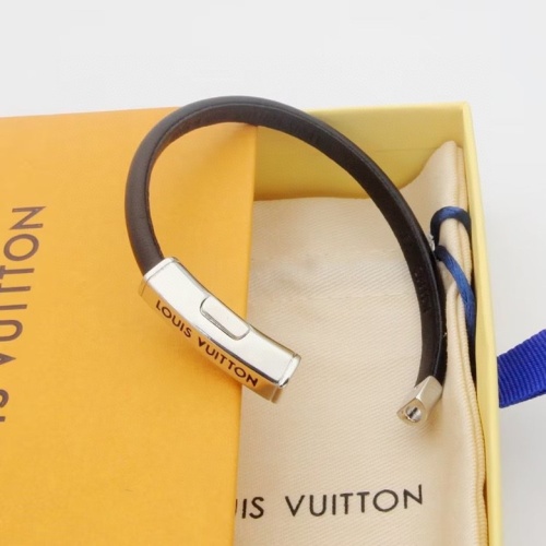 Cheap Louis Vuitton LV Bracelets #1153968 Replica Wholesale [$29.00 USD] [ITEM#1153968] on Replica Louis Vuitton LV Bracelets