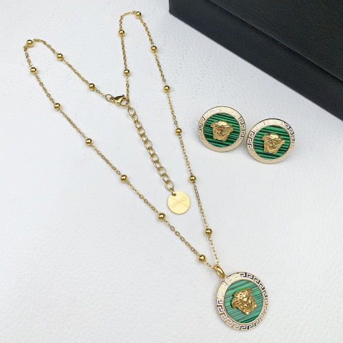 Cheap Versace Jewelry Set For Women #1154196 Replica Wholesale [$52.00 USD] [ITEM#1154196] on Replica Versace Jewelry Set