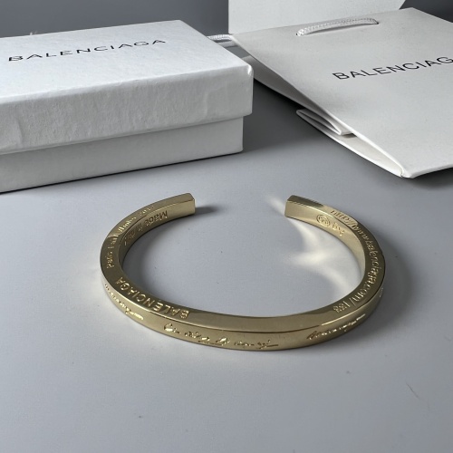Cheap Balenciaga Bracelets #1154358 Replica Wholesale [$40.00 USD] [ITEM#1154358] on Replica Balenciaga Bracelets