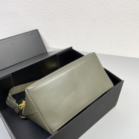 Cheap Tom Ford AAA Quality Messenger Bags For Women #1144505 Replica Wholesale [$100.00 USD] [ITEM#1144505] on Replica Tom Ford AAA Quality Messenger Bags