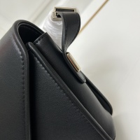 Cheap Valentino AAA Quality Messenger Bags For Women #1144515 Replica Wholesale [$102.00 USD] [ITEM#1144515] on Replica Valentino AAA Quality Messenger Bags