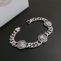Cheap Versace Bracelets #1144908 Replica Wholesale [$56.00 USD] [ITEM#1144908] on Replica Versace Bracelets