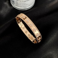 Van Cleef & Arpels Bracelets For Women #1145815