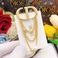 Cheap Christian Dior Brooches For Women #1146033 Replica Wholesale [$27.00 USD] [ITEM#1146033] on Replica Christian Dior Brooches