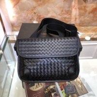 Bottega Veneta AAA Man Messenger Bags #1148223