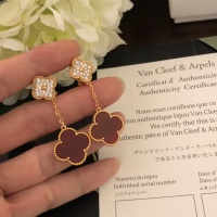 Cheap Van Cleef &amp; Arpels Earrings For Women #1153697 Replica Wholesale [$36.00 USD] [ITEM#1153697] on Replica Van Cleef &amp; Arpels Earrings