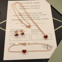 Van Cleef & Arpels Jewelry Set For Women #1153924