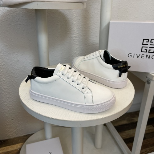 Cheap Givenchy Kids Shoes For Kids #1155143 Replica Wholesale [$60.00 USD] [ITEM#1155143] on Replica Givenchy Kids' Shoes