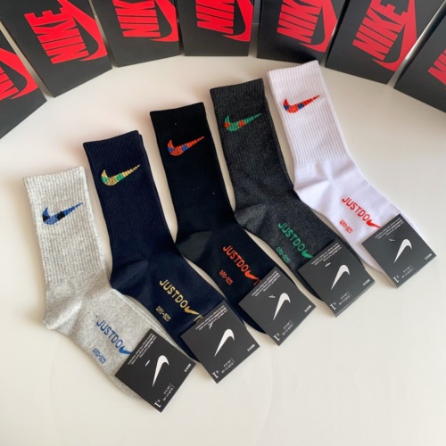 Cheap Nike Socks #1155189 Replica Wholesale [$29.00 USD] [ITEM#1155189] on Replica Nike Socks