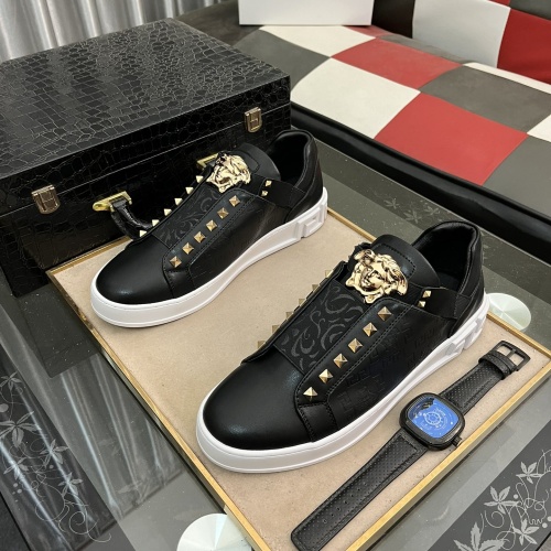 Cheap Versace Casual Shoes For Men #1155374 Replica Wholesale [$72.00 USD] [ITEM#1155374] on Replica Versace Casual Shoes