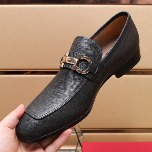 Cheap Salvatore Ferragamo Leather Shoes For Men #1156271 Replica Wholesale [$125.00 USD] [ITEM#1156271] on Replica Salvatore Ferragamo Leather Shoes