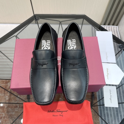 Cheap Salvatore Ferragamo Leather Shoes For Men #1156398 Replica Wholesale [$102.00 USD] [ITEM#1156398] on Replica Salvatore Ferragamo Leather Shoes
