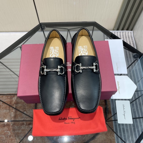 Cheap Salvatore Ferragamo Leather Shoes For Men #1156404 Replica Wholesale [$102.00 USD] [ITEM#1156404] on Replica Salvatore Ferragamo Leather Shoes