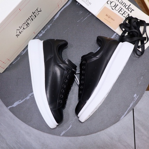 Cheap Alexander McQueen Casual Shoes For Men #1156913 Replica Wholesale [$100.00 USD] [ITEM#1156913] on Replica Alexander McQueen Casual Shoes