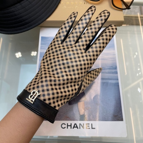 Cheap Burberry Gloves For Women #1157860 Replica Wholesale [$48.00 USD] [ITEM#1157860] on Replica Burberry Gloves