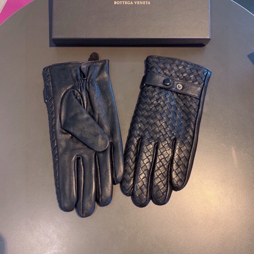 Cheap Bottega Veneta BV Gloves For Men #1157865 Replica Wholesale [$76.00 USD] [ITEM#1157865] on Replica Bottega Veneta BV Gloves
