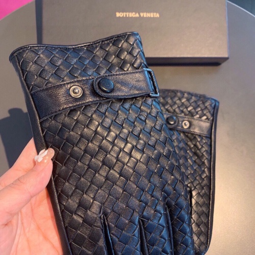 Cheap Bottega Veneta BV Gloves For Men #1157865 Replica Wholesale [$76.00 USD] [ITEM#1157865] on Replica Bottega Veneta BV Gloves