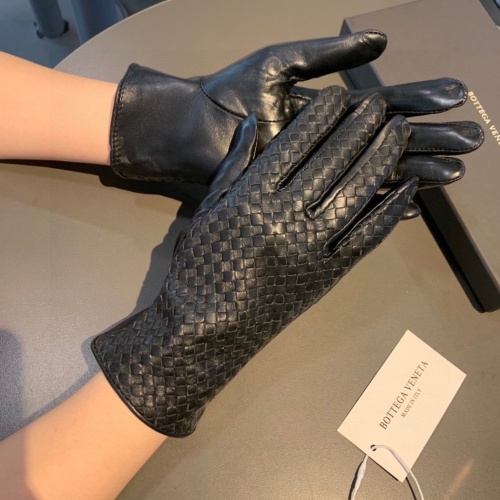 Cheap Bottega Veneta BV Gloves For Women #1157866 Replica Wholesale [$68.00 USD] [ITEM#1157866] on Replica Bottega Veneta BV Gloves