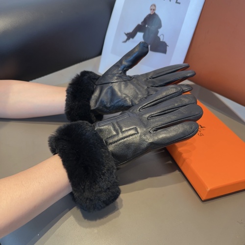 Cheap Hermes Gloves For Women #1157975 Replica Wholesale [$52.00 USD] [ITEM#1157975] on Replica Hermes Gloves