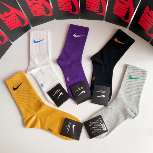 Cheap Nike Socks #1158343 Replica Wholesale [$29.00 USD] [ITEM#1158343] on Replica Nike Socks