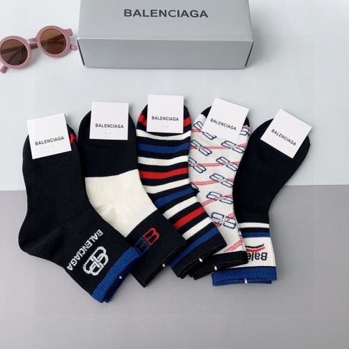 Cheap Balenciaga Socks For Women #1158361 Replica Wholesale [$27.00 USD] [ITEM#1158361] on Replica Balenciaga Socks