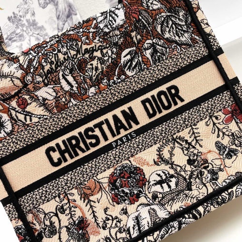 Cheap Christian Dior AAA Quality Tote-Handbags For Women #1158432 Replica Wholesale [$96.00 USD] [ITEM#1158432] on Replica Christian Dior AAA Handbags