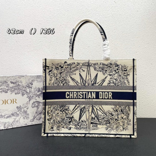 Cheap Christian Dior AAA Quality Tote-Handbags For Women #1158458 Replica Wholesale [$122.00 USD] [ITEM#1158458] on Replica Christian Dior AAA Handbags