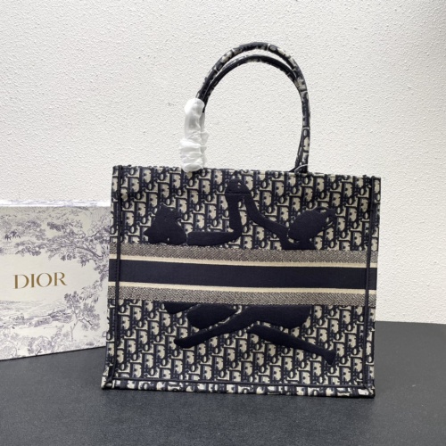 Cheap Christian Dior AAA Quality Tote-Handbags For Women #1158461 Replica Wholesale [$122.00 USD] [ITEM#1158461] on Replica Christian Dior AAA Handbags