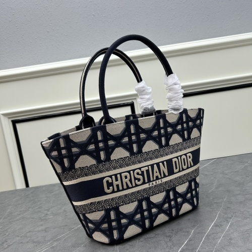 Cheap Christian Dior AAA Handbags For Women #1158470 Replica Wholesale [$96.00 USD] [ITEM#1158470] on Replica Christian Dior AAA Handbags