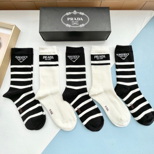 Cheap Prada Socks #1158485 Replica Wholesale [$32.00 USD] [ITEM#1158485] on Replica Prada Socks