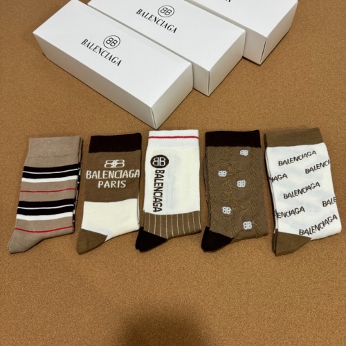 Cheap Balenciaga Socks For Women #1158515 Replica Wholesale [$29.00 USD] [ITEM#1158515] on Replica Balenciaga Socks