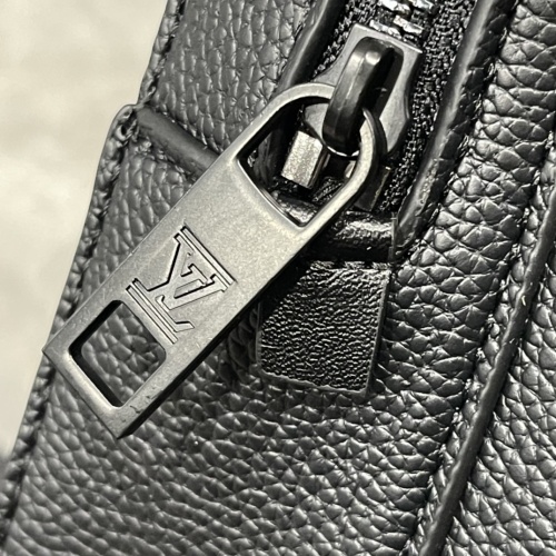 Cheap Louis Vuitton AAA Man Messenger Bags #1159627 Replica Wholesale [$72.00 USD] [ITEM#1159627] on Replica Louis Vuitton AAA Man Messenger Bags