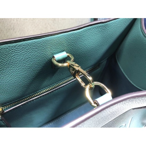 Cheap Gucci AAA Quality Handbags For Women #1160328 Replica Wholesale [$98.00 USD] [ITEM#1160328] on Replica Gucci AAA Quality Handbags