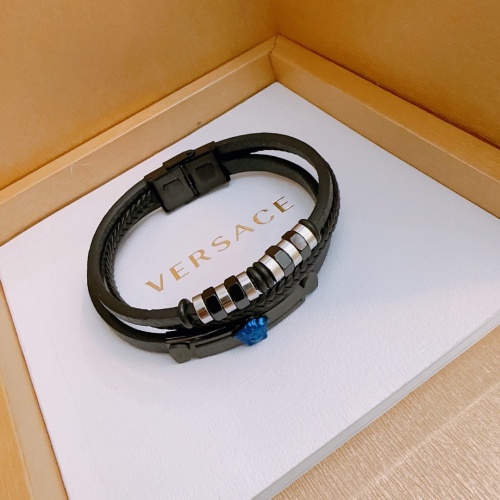 Cheap Versace Bracelets #1161128 Replica Wholesale [$48.00 USD] [ITEM#1161128] on Replica Versace Bracelets
