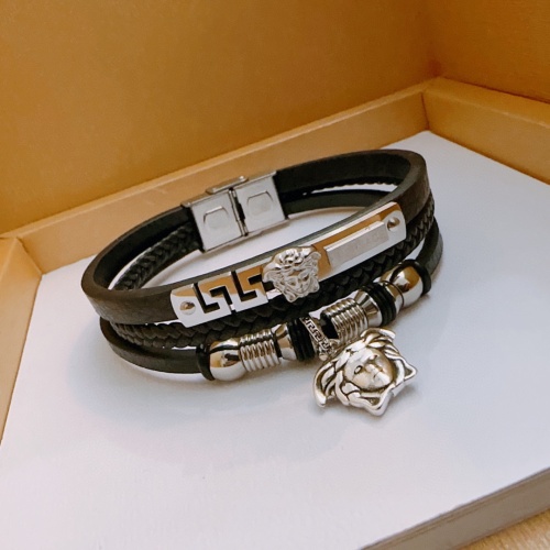 Cheap Versace Bracelets #1161310 Replica Wholesale [$52.00 USD] [ITEM#1161310] on Replica Versace Bracelets