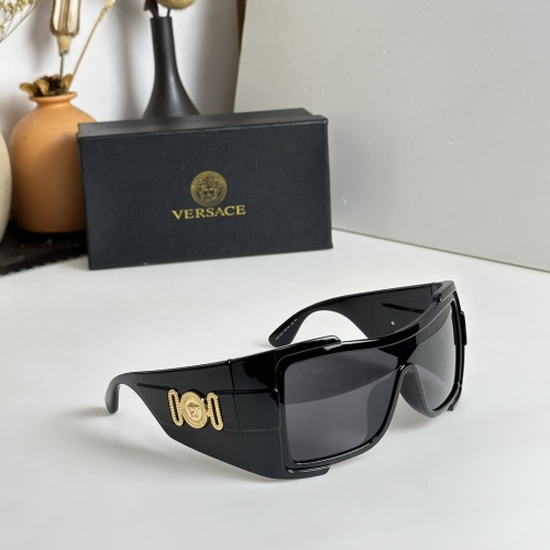 Cheap Versace AAA Quality Sunglasses #1162058 Replica Wholesale [$52.00 USD] [ITEM#1162058] on Replica Versace AAA Quality Sunglasses