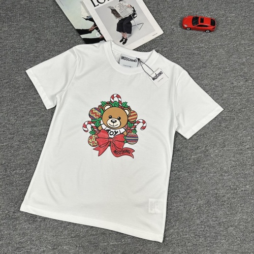 Cheap Moschino T-Shirts Short Sleeved For Women #1163544 Replica Wholesale [$52.00 USD] [ITEM#1163544] on Replica Moschino T-Shirts