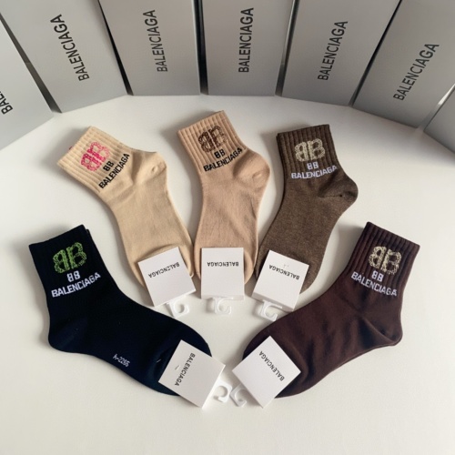 Cheap Balenciaga Socks #1163781 Replica Wholesale [$25.00 USD] [ITEM#1163781] on Replica Balenciaga Socks