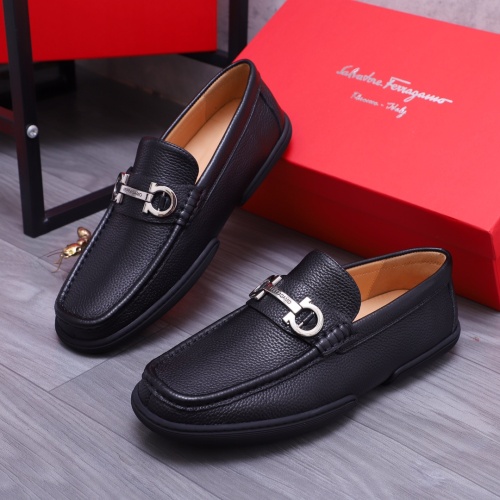 Cheap Salvatore Ferragamo Leather Shoes For Men #1163924 Replica Wholesale [$92.00 USD] [ITEM#1163924] on Replica Salvatore Ferragamo Leather Shoes