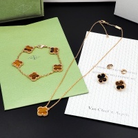 Van Cleef & Arpels Jewelry Set For Women #1154834