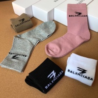 Cheap Balenciaga Socks For Women #1158349 Replica Wholesale [$25.00 USD] [ITEM#1158349] on Replica Balenciaga Socks