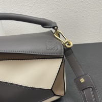 Cheap LOEWE AAA Quality Messenger Bags For Women #1158853 Replica Wholesale [$92.00 USD] [ITEM#1158853] on Replica LOEWE AAA Messenger Bags