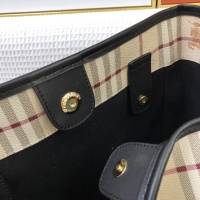 Cheap Burberry AAA Quality Shoulder Bags For Women #1159599 Replica Wholesale [$88.00 USD] [ITEM#1159599] on Replica Burberry AAA Quality Shoulder Bags